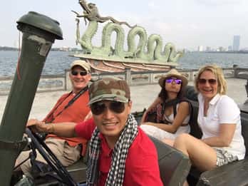 West Lake & French Quarter: Private Spaß Jeep Drive West Lake & French Quarter: Private Spaß Jeep Drive