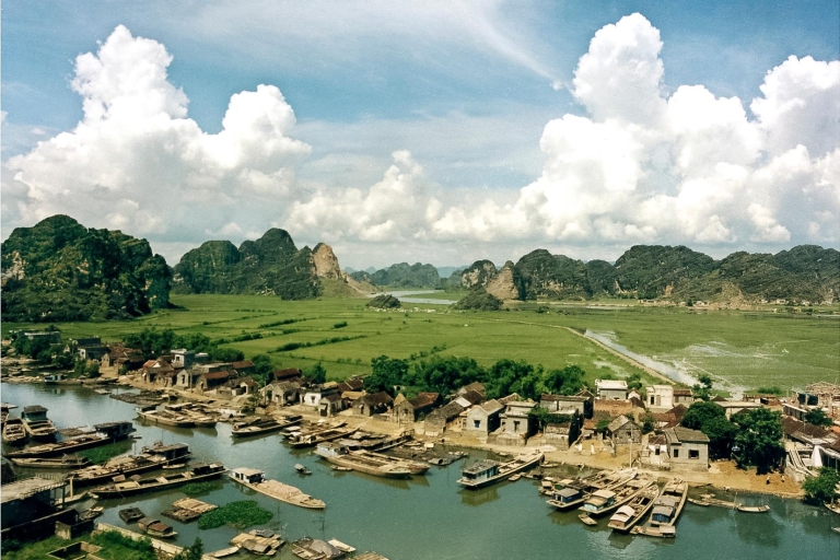 Desde Hanoi: Tour de 2 días por el Parque Nacional Ninh Binh y Cuc Phuong