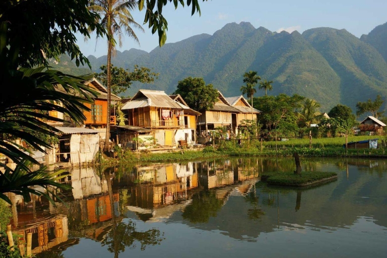 Van Hanoi: 2-daagse trektocht door Mai Chau Valley & Hill Tribes