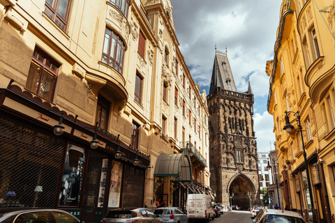 Praag: 1,5 uur durende privé kick-starttour met een local1,5 uur durende privé kick-starttour met een local