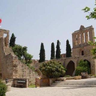 From Nicosia: Half-Day St. Hilarion Castle & Bellapais Tour