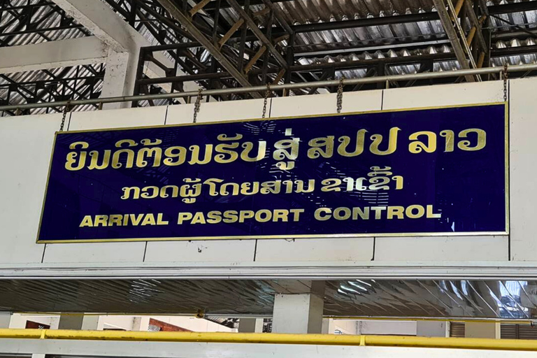 Chiang Mai: 2-Day Luang Prabang Slow Boat Tour & Hotel Chiang Mai:2-Day River Cruise to Luang Prabang&Pak Ou Caves