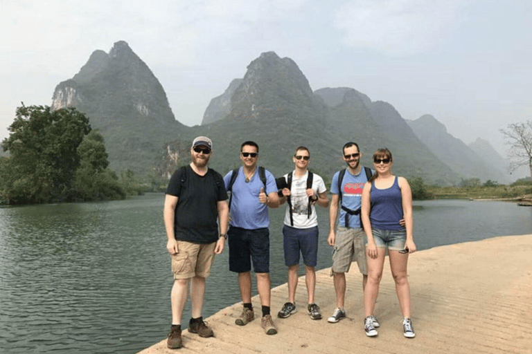 Dingding Yangshuo country road biking tour &amp;bamboom rafting