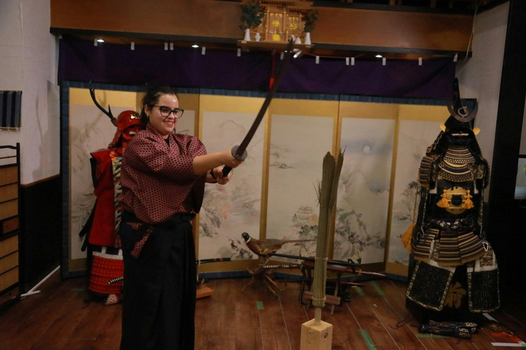 Trial slashing in Bushido with Samurai Sword real sharpnes Trial Cutting+Video shooting