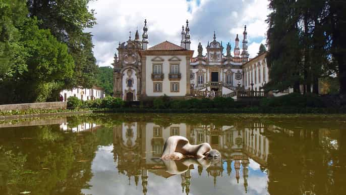 from porto fullday tour to amarante vila real