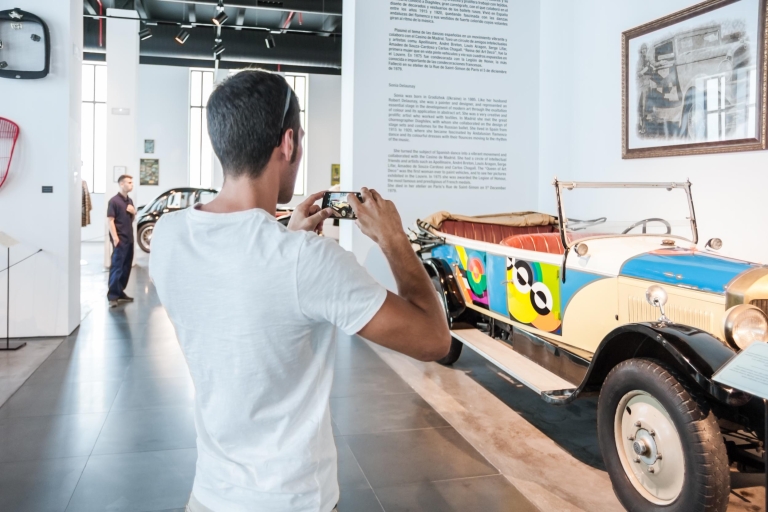 Malaga : billet pour le musée de l’Automobile et visiteBillet uniquement