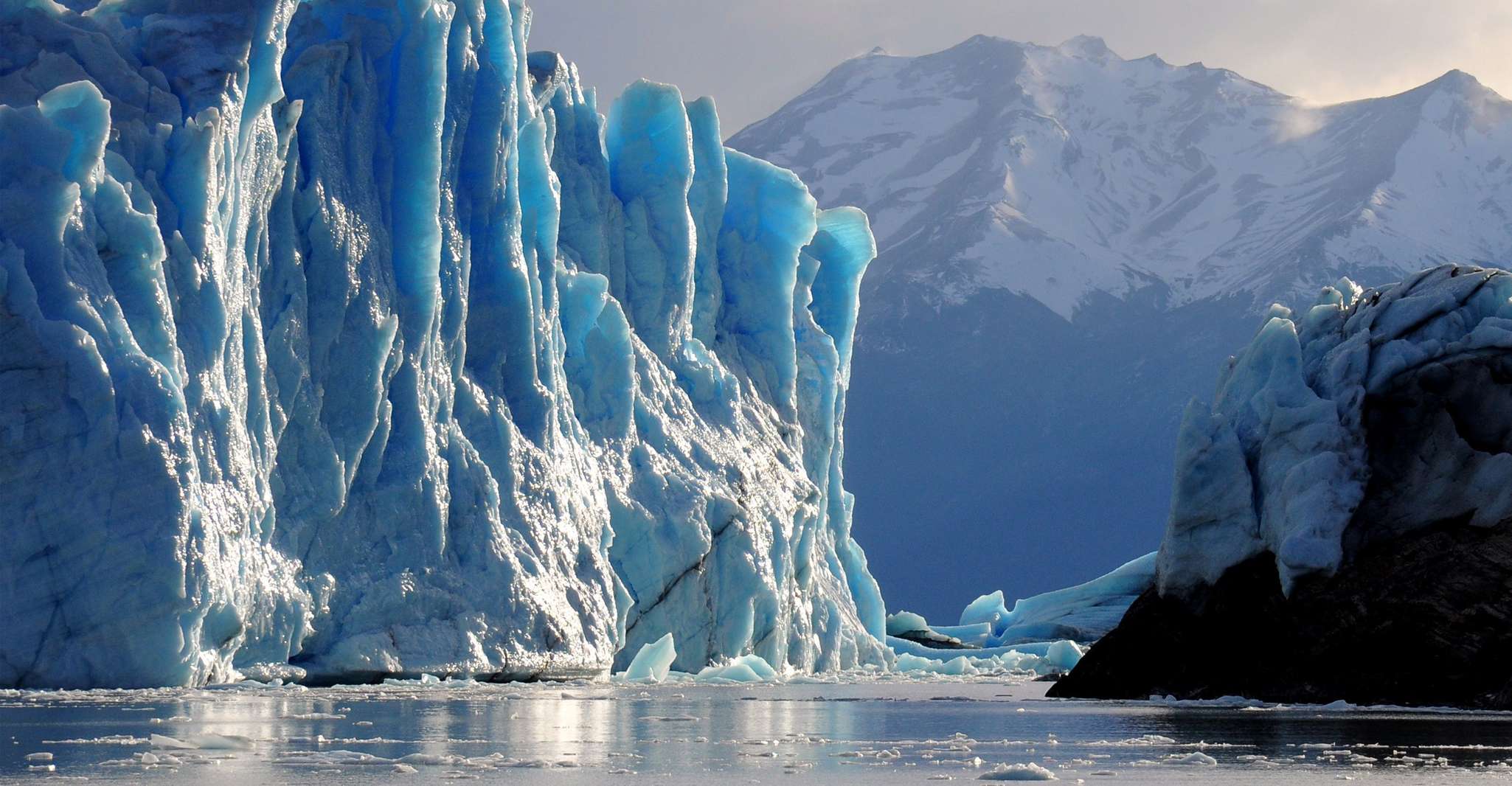 Perito Moreno Glacier and Boat Safari - Hizvo