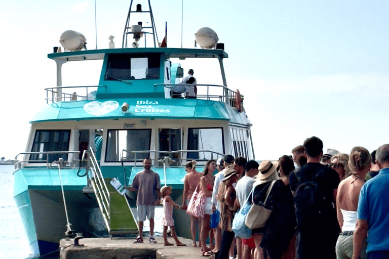 Ibiza: excursão de barco de dia inteiro a Formentera com almoço e mergulho com snorkel