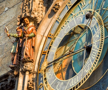Prague: Full-Day Old Town, River Cruise & Prague Castle Tour