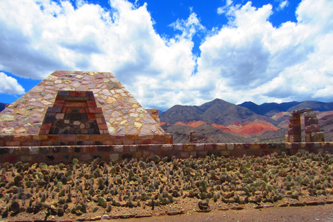 Salta : Excursion à la Quebrada de Humahuaca et à Purmamarca