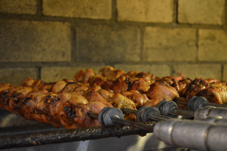 伊瓜苏港：Rafain 牛排馆晚餐和表演拉斐恩的晚餐和表演