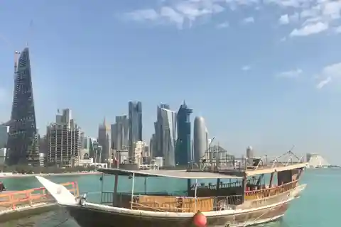 Doha: Stadtrundfahrt & Dhow-Bootsfahrt