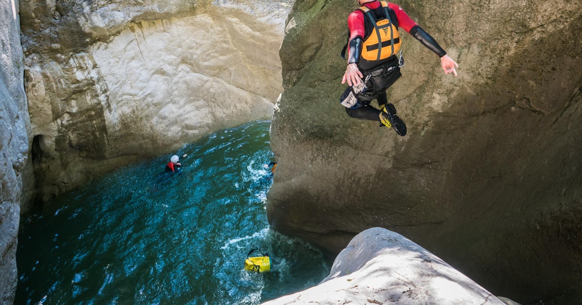 Canyoning On The Chli Schliere Getyourguide Canyoning On The Chli Schliere Getyourguide