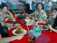 Anche se il mercato della città visita le mani su cucina messicana & pranzo - Hizvo