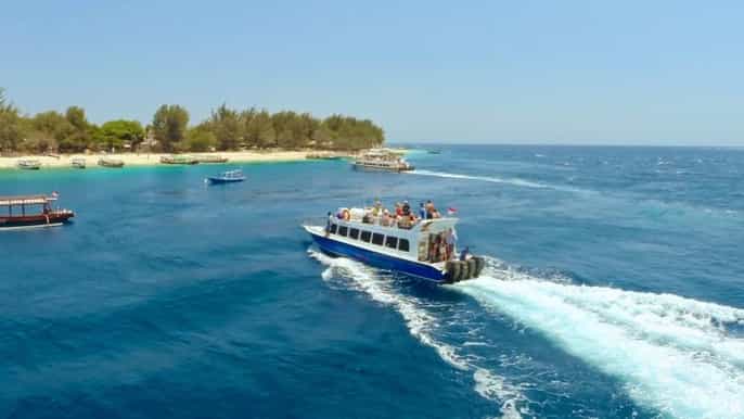 schnellboottransfer zwischen bali und gili air