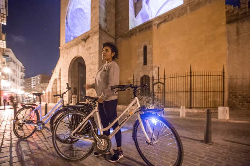 Valencia: Tour Serale In Bici Di 2 Ore | GetYourGuide