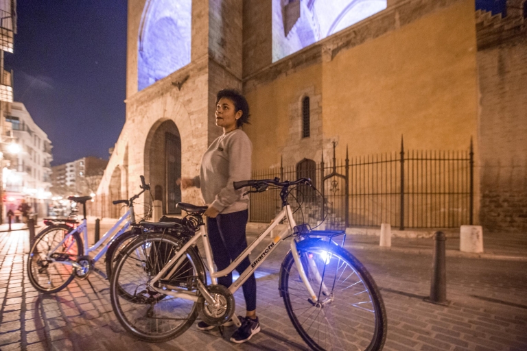 Valence : visite nocturne de la ville à vélo