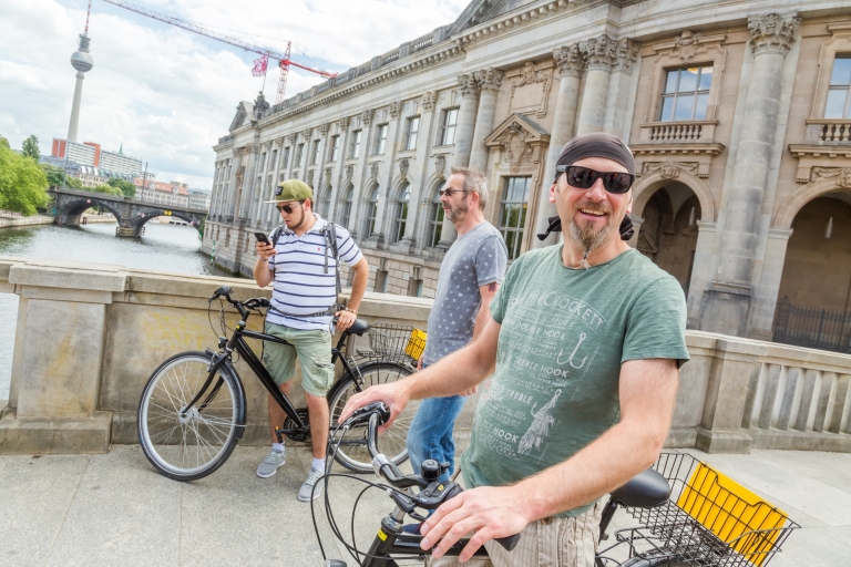 Berlin Sights and Highlights Bike Tour Tour in English