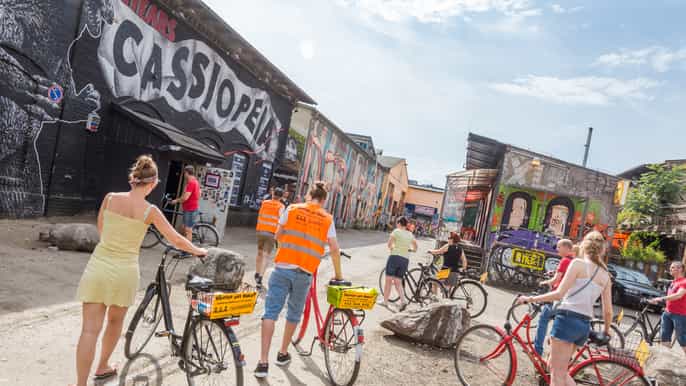 alternative berlin by bike kreuzberg friedrichshain