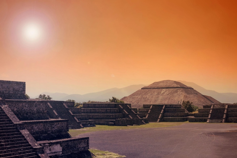 Tour de tarde de 6 horas por TeotihuacánTour privado