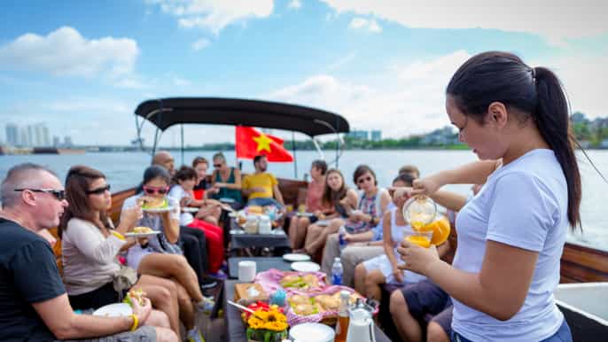 2hour breakfast cruise along the saigon river