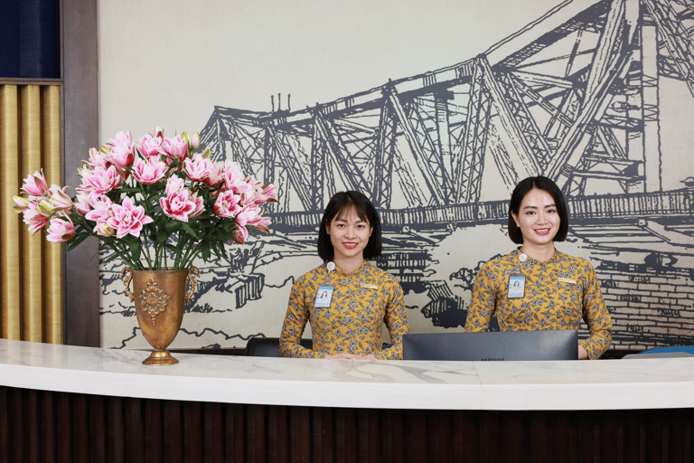 Hanoi: Międzynarodowe lotnisko Noi Bai Dostęp do saloniku SH Premium LoungeOdloty międzynarodowe T2: Salonik SH Premium Lounge Ha Noi