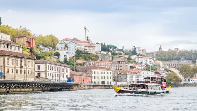porto Ônibus hopon hopoff cruzeiro e adega de vinho