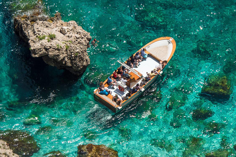 From Naples: Luxury Boat Experience in the Capri Sea, with snorkeling From Naples: Luxury Boat Experience in the Capri sea, with snorkeling