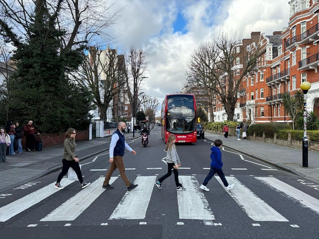 Tour privato in taxi dei Beatles a Londra con guida locale