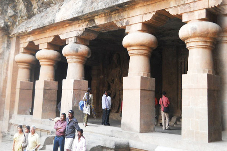 Mumbai: Oude Elephanta Caves Tour w / Ride of Toy Train