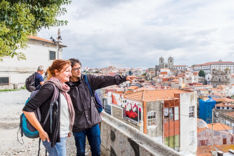 Porto: begeleide stadswandeling van 3 uur langs hoogtepuntenPrivéwandeltocht in het Spaans