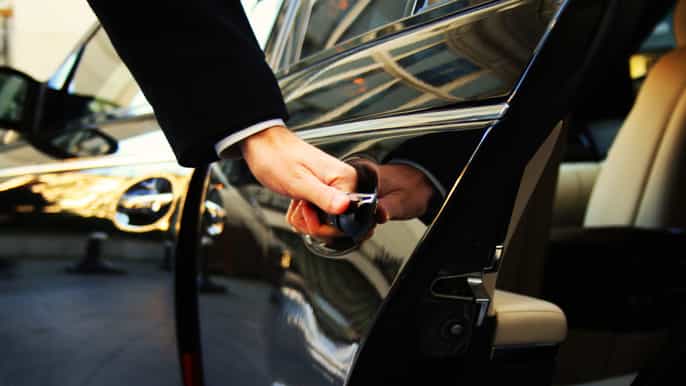 rome 3hour driver with vehicle at your leisure