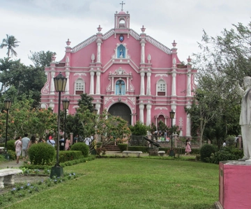 From Manila: Villa Escudero Day Tour with Lunch