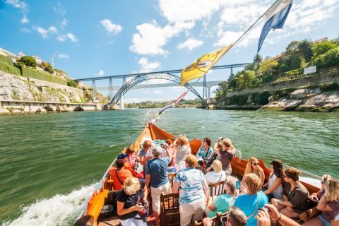 Porto: Hop-on hop-off-bus, bådtur på floden og portvinstur