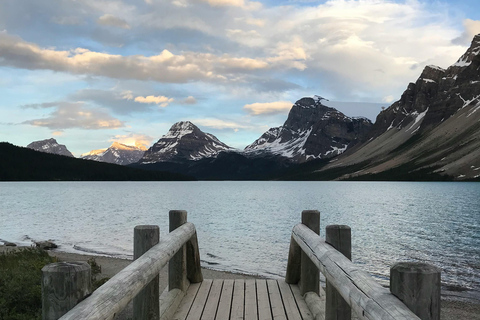 Premium Guided Icefields Parkway Tour: Glaciers and Skywalk