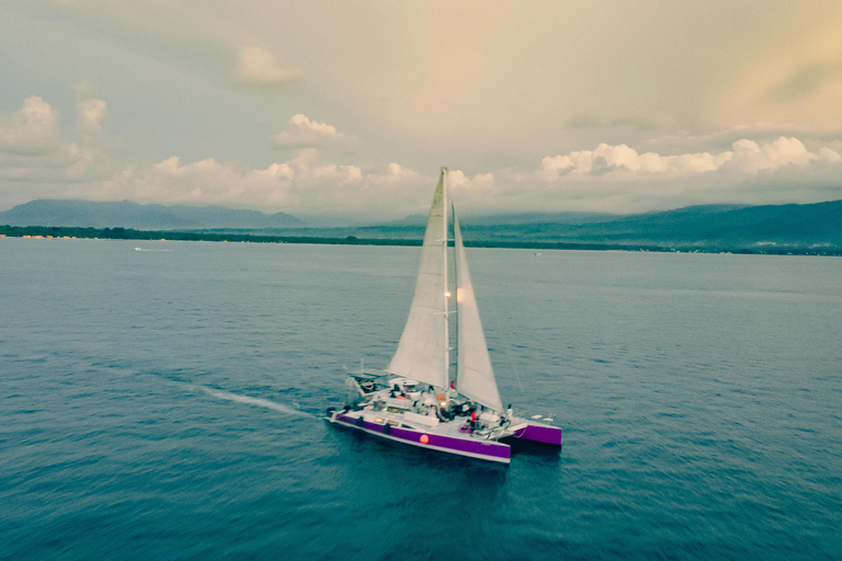 Gili Sailing Experience: Half-Day Sail & Sunset Cruise Gili Sailing Escapade