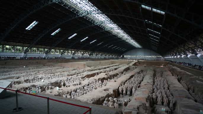 mini group xi’an terracotta warriors and city wall tour