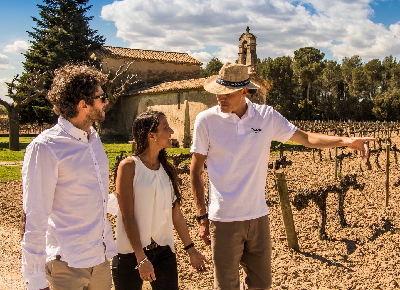 Fra Barcelona: Penedés Vineyards Tour med 4WD med vin og cava