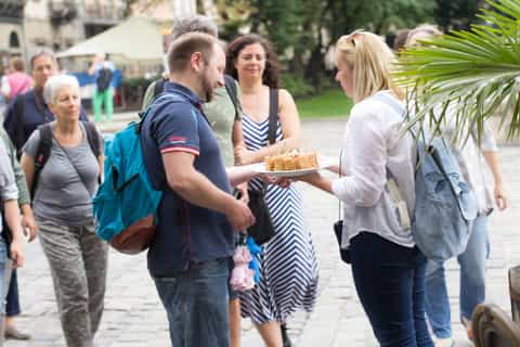 Lviv: Ukrainian Cuisine Food Tour