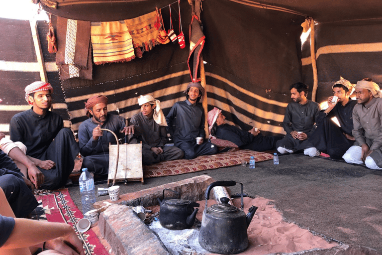 Wadi Rum: Bedouin Camp, Fire Dinner & Desert Experience