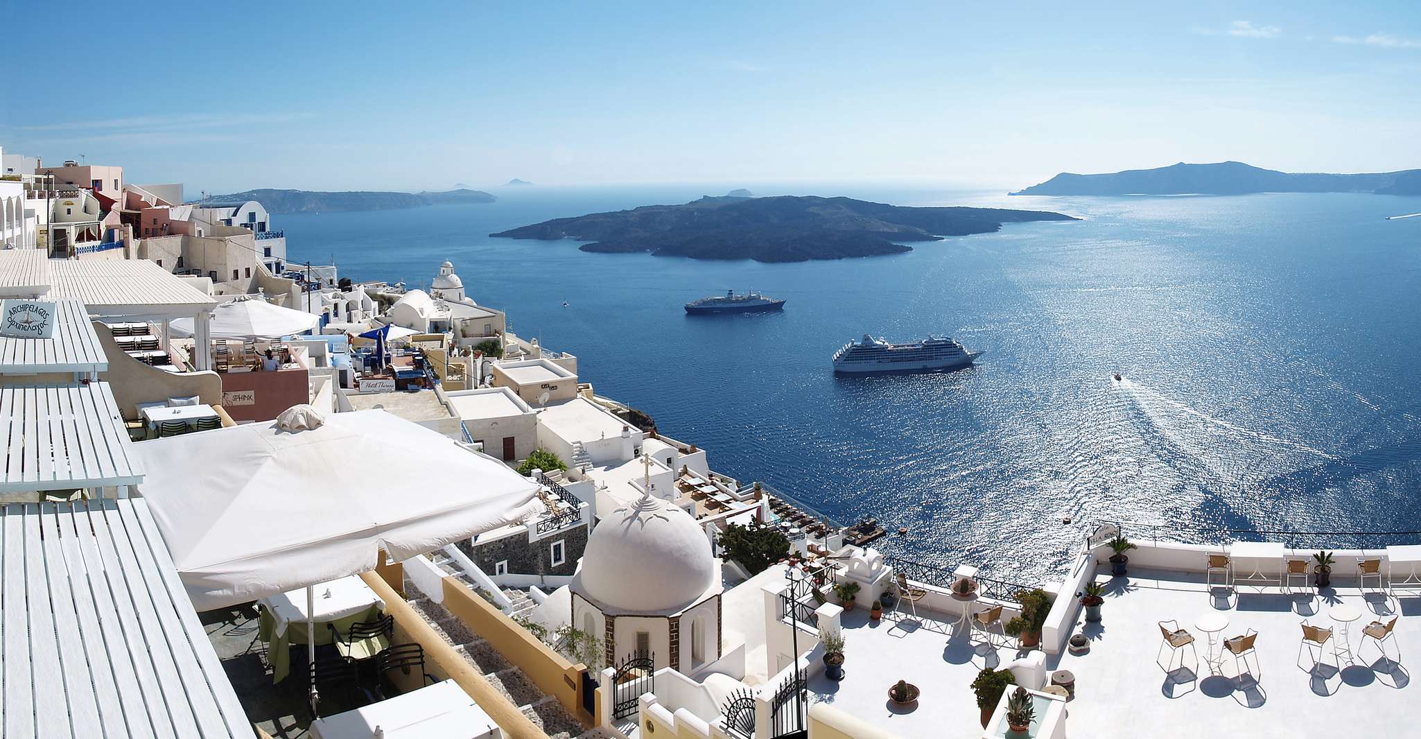 Desde Naxos, viaje en barco de día completo a Santorini - Housity