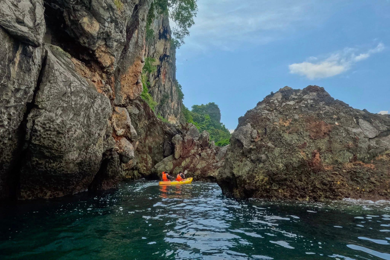 Phuket: Hong Island Lagoon and Lao Lading Island Speed Boat
