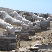 Au départ de Naxos : Excursion en bateau d'une journée à Delos et Mykonos
