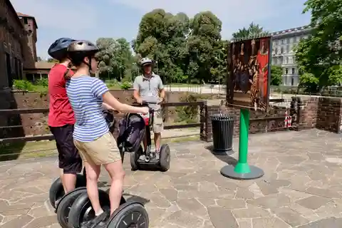 Milan: SEGWAY Tour with Live Tourist Guide 3 hours & half