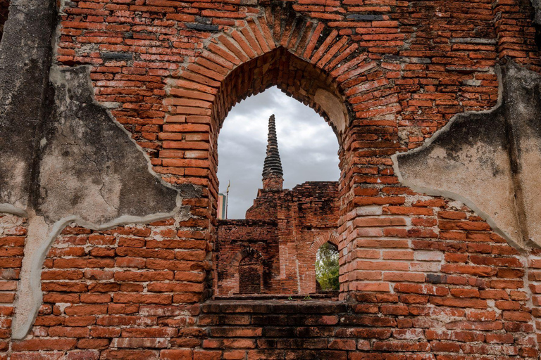 Wat Muang Angthong & Ayutthaya UNESCO Temples Private Tour