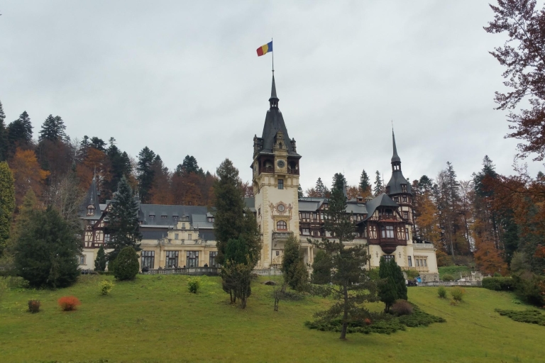 De Bucarest: excursion d'une journée au château de DraculaExcursion privée d'une journée