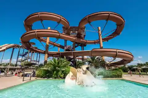 Billet d'entrée au parc aquatique Acqua Village