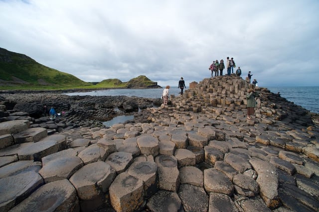 Von Dublin aus: Giant&#039;s Causeway und Belfast Tour auf Spanisch