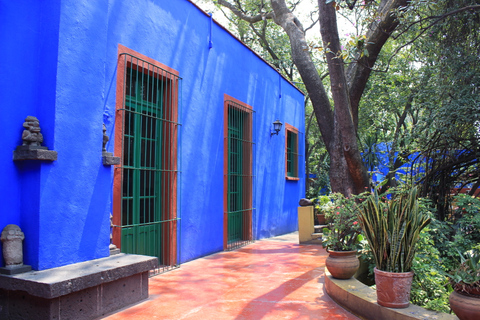 Mexico : visite privative de Xochimilco, Coyoacán et Frida KahloVisite privative avec entrée à la Casa Azul de Frida Kahlo