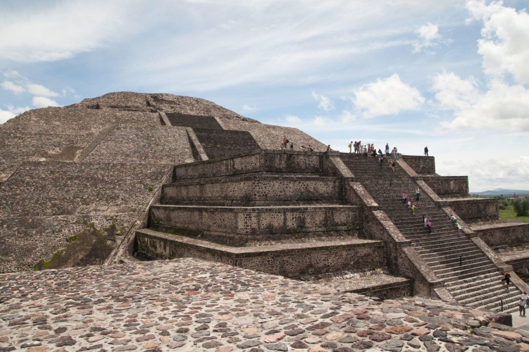 Mexico: visite archéologique privée d'une journée à TeotihuacanVisite privée d'une journée complète du site archéologique de Teotihuacan